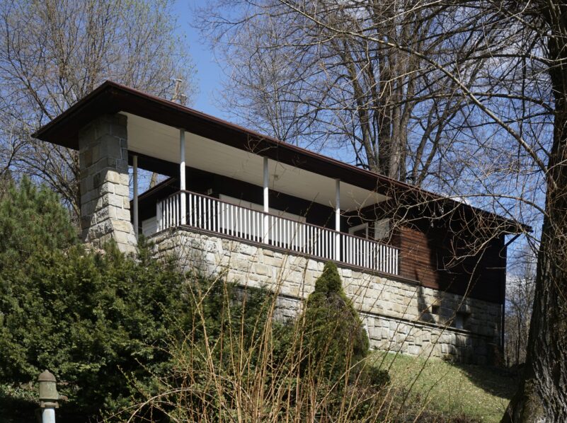 CHATA. FENOMÉN VE SVĚTĚ ARCHITEKTURY. KOMENTOVANÁ PROHLÍDKA S KURÁTOREM